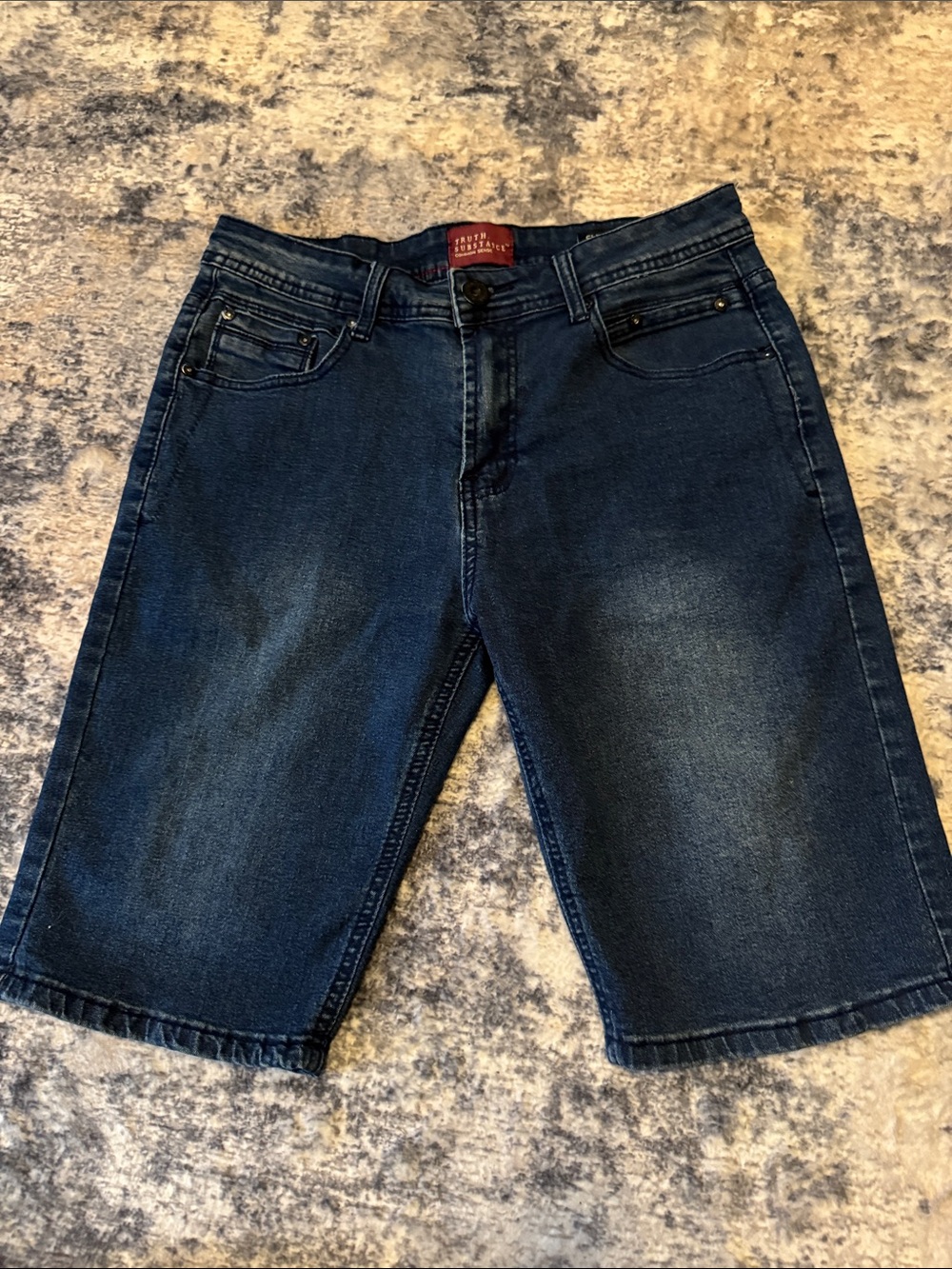 Truth substance size 30 men’s Jean short